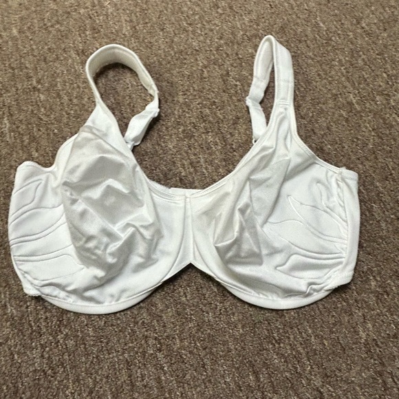 Bali Women's Cream Full-Coverage Bra 42DDD - Picture 2 of 4